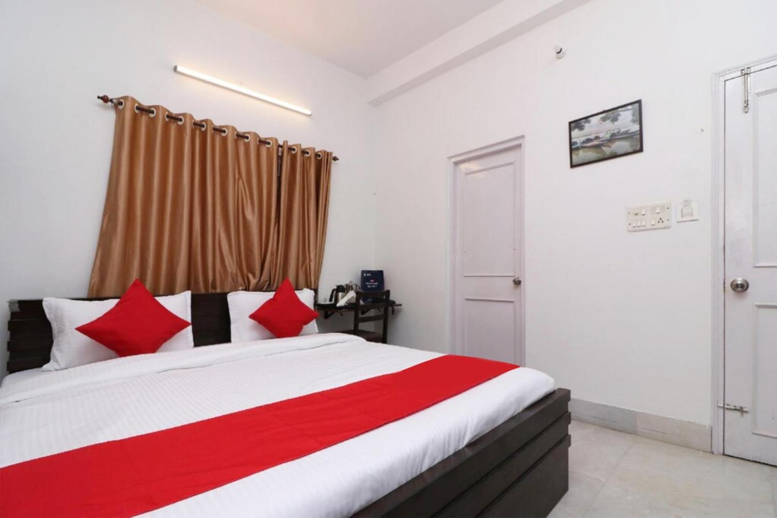 Goroomgo Hotel Manurama Ruby โกลกาตา ภายนอก รูปภาพ